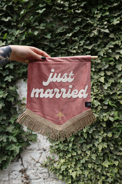 Just Married | Velvet Wedding Banner